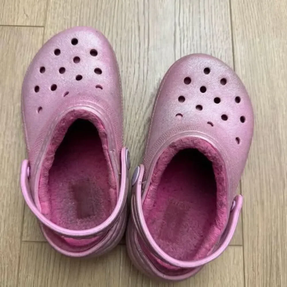 Crocs Classic Lined Pink Glitter Clogs Size C10